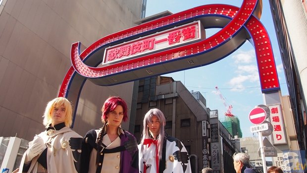 pg电子模拟器_Article25在一年一度的10×10资金筹集活动中拍卖来自著名建筑师们的100幅艺术作品(图3) pg模拟器